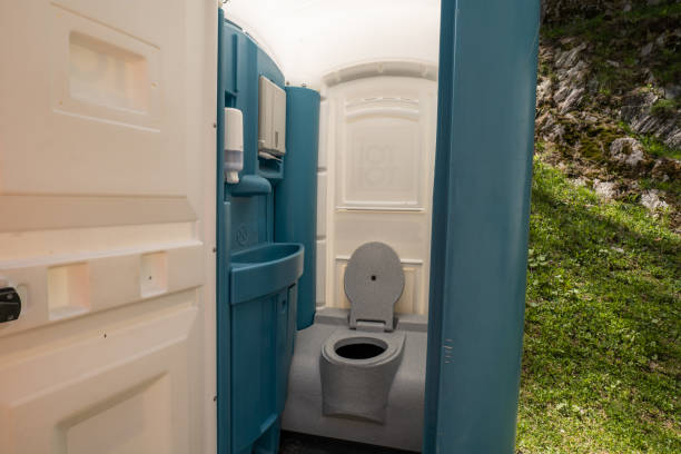 Best Luxury portable toilet rental  in Olmos Park, TX